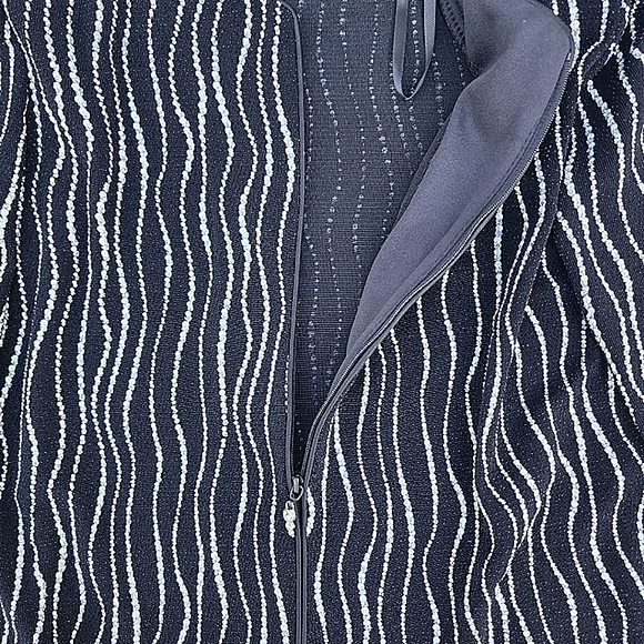 Alex Evenings Metallic Wave Stripe Black Zip-Up Long Sleeve Mob Wife Cardigan - Picture 8 of 8